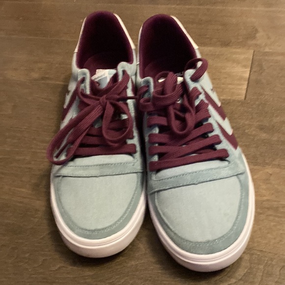 Hummel sneakers - Picture 2 of 6